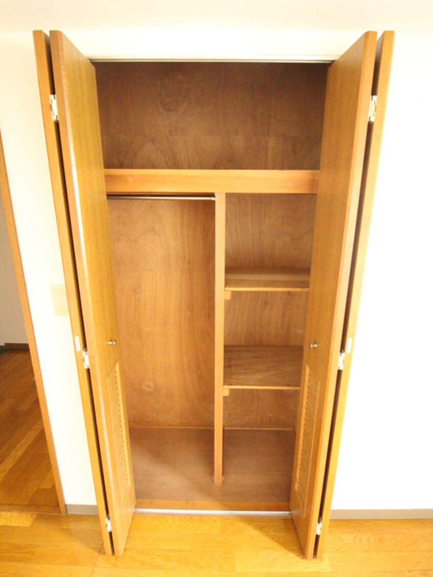 収納 コ－ポレ－ト鷺沼