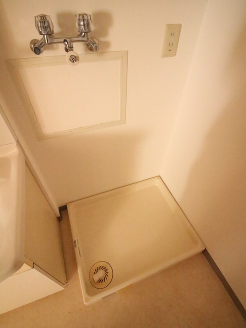 洗濯機置場 コ－ポレ－ト鷺沼