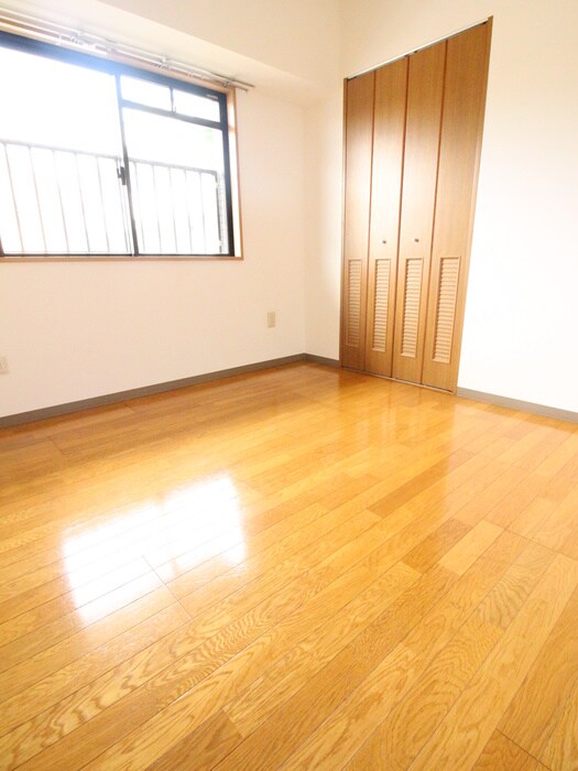 居室 コ－ポレ－ト鷺沼