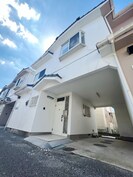 大宮佐知川テラスハウスの外観