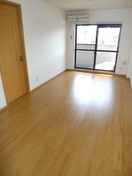 室内からの展望 トゥジュ－ル・ヴェ－ル