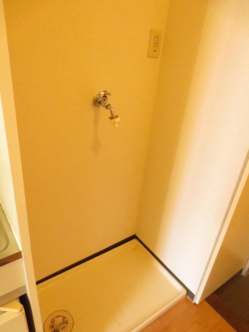 洗濯機置場 ビュ－テラス夏目