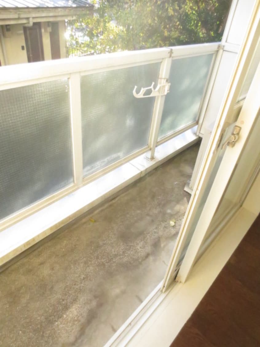 ベランダ・バルコニー ビュ－テラス夏目