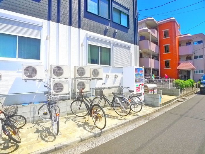 駐輪場 シャーマ北綾瀬