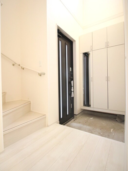 玄関 仮)川越市的場新築MAISON　2号棟