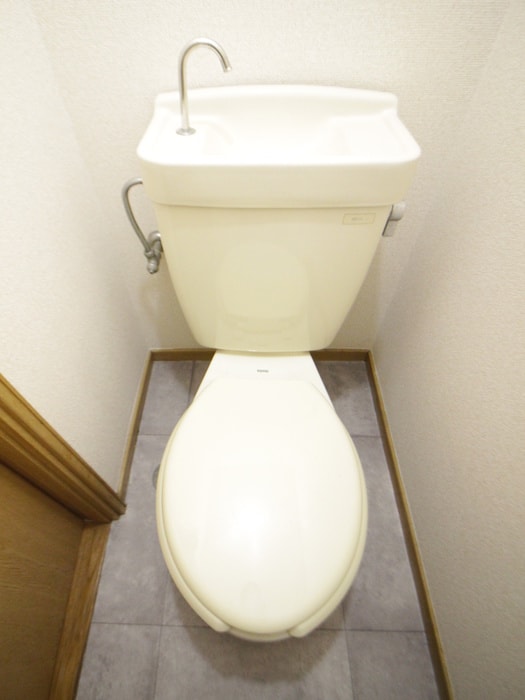 トイレ エステ－トピアエ－ス