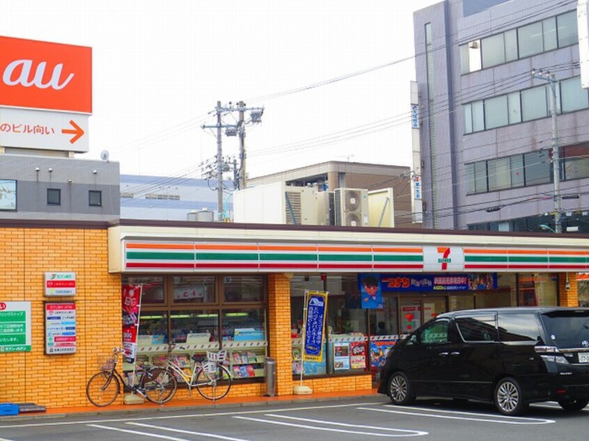 セブンイレブン福生駅前東口店(コンビニ)まで290m ハイムゴ－ルドⅡ