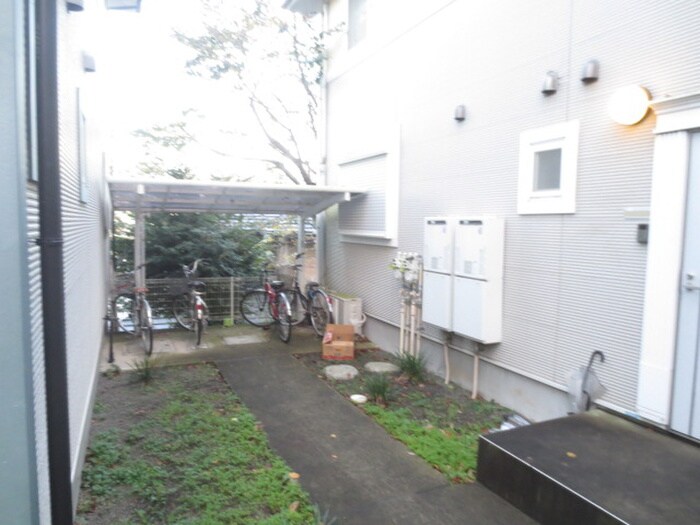 駐輪場 ハイライズ玉川学園