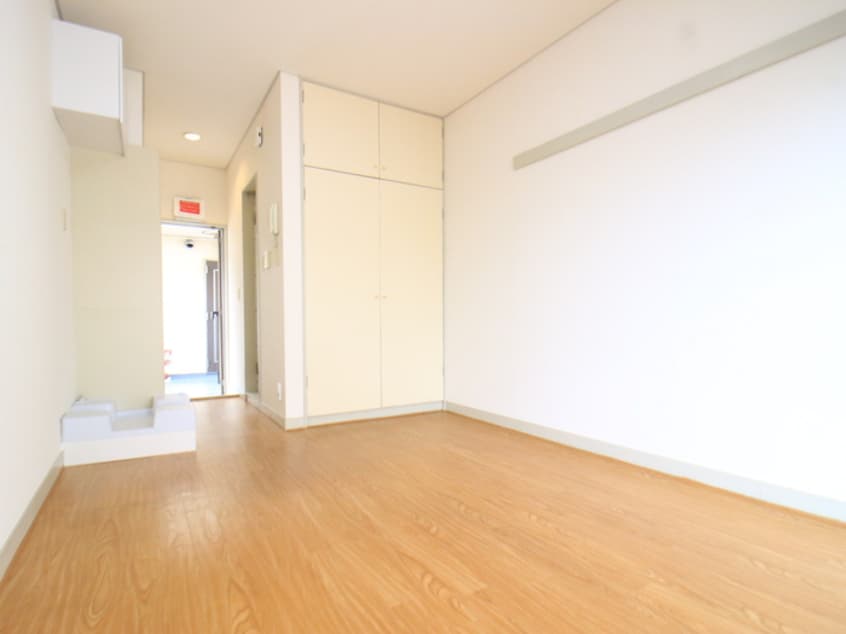 居室 クレセントハイム