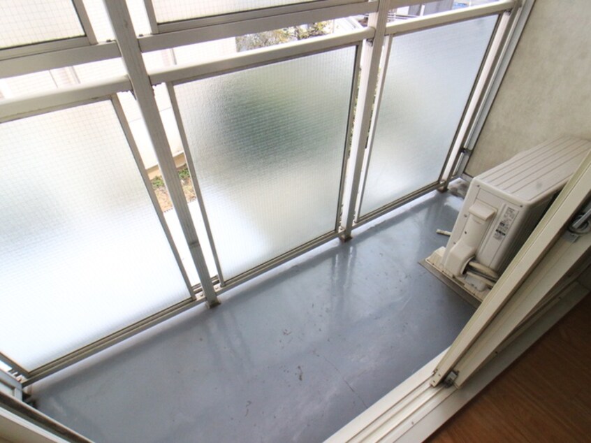 ベランダ・バルコニー クレセントハイム