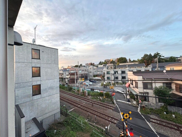 室内からの展望 モデュロ－ル中井