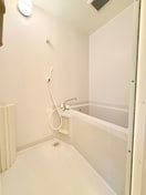 バス／シャワールーム等 Flower court