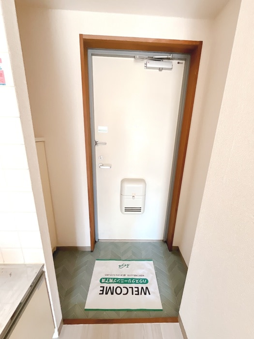 玄関 パティオ聖蹟
