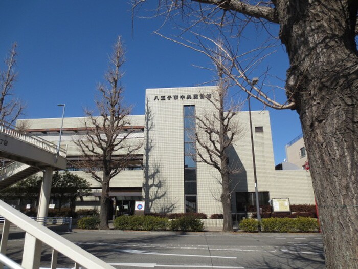 図書館(図書館)まで410m 高尾ビル