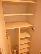 靴箱 コンフォリア銀座EAST