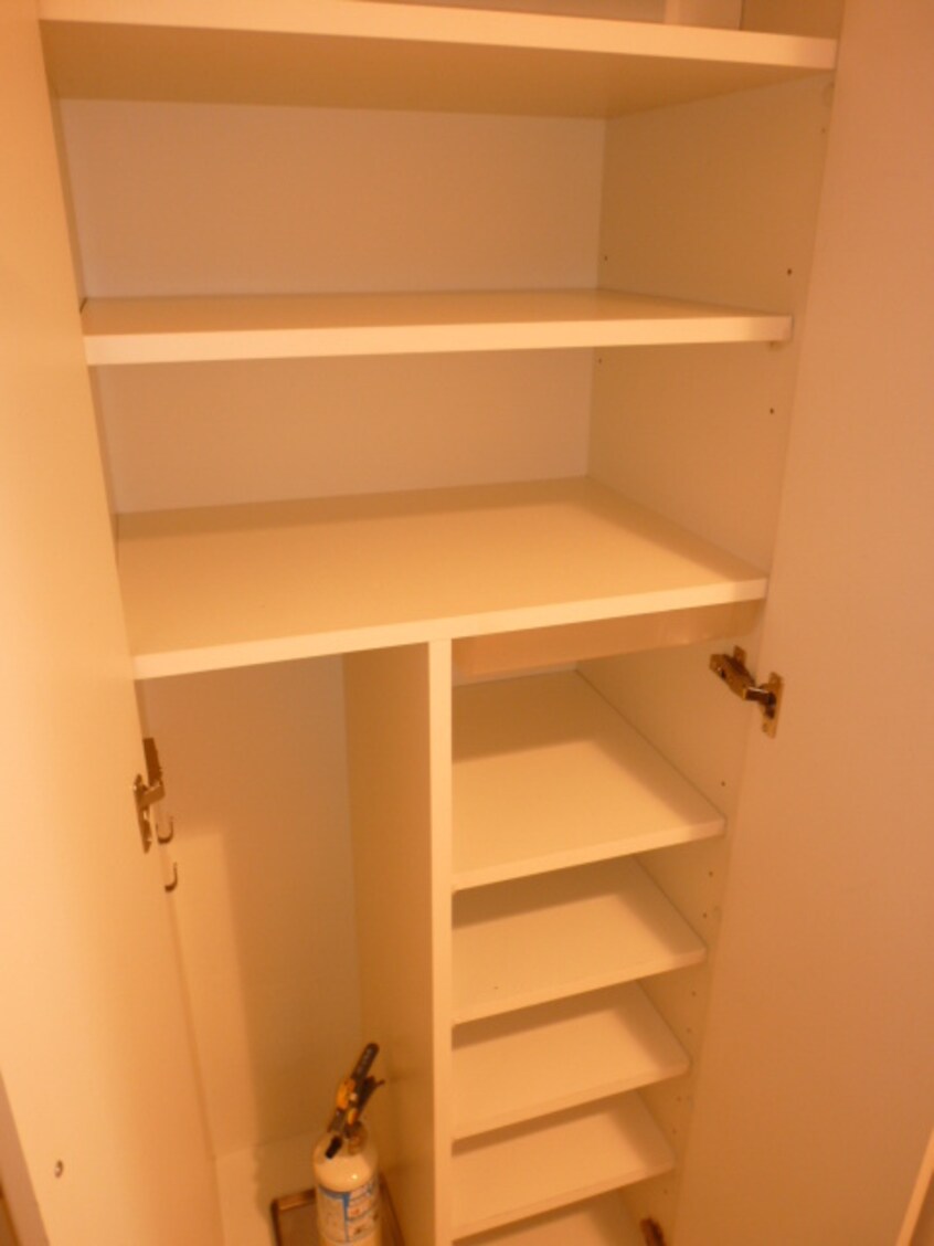 靴箱 コンフォリア銀座EAST