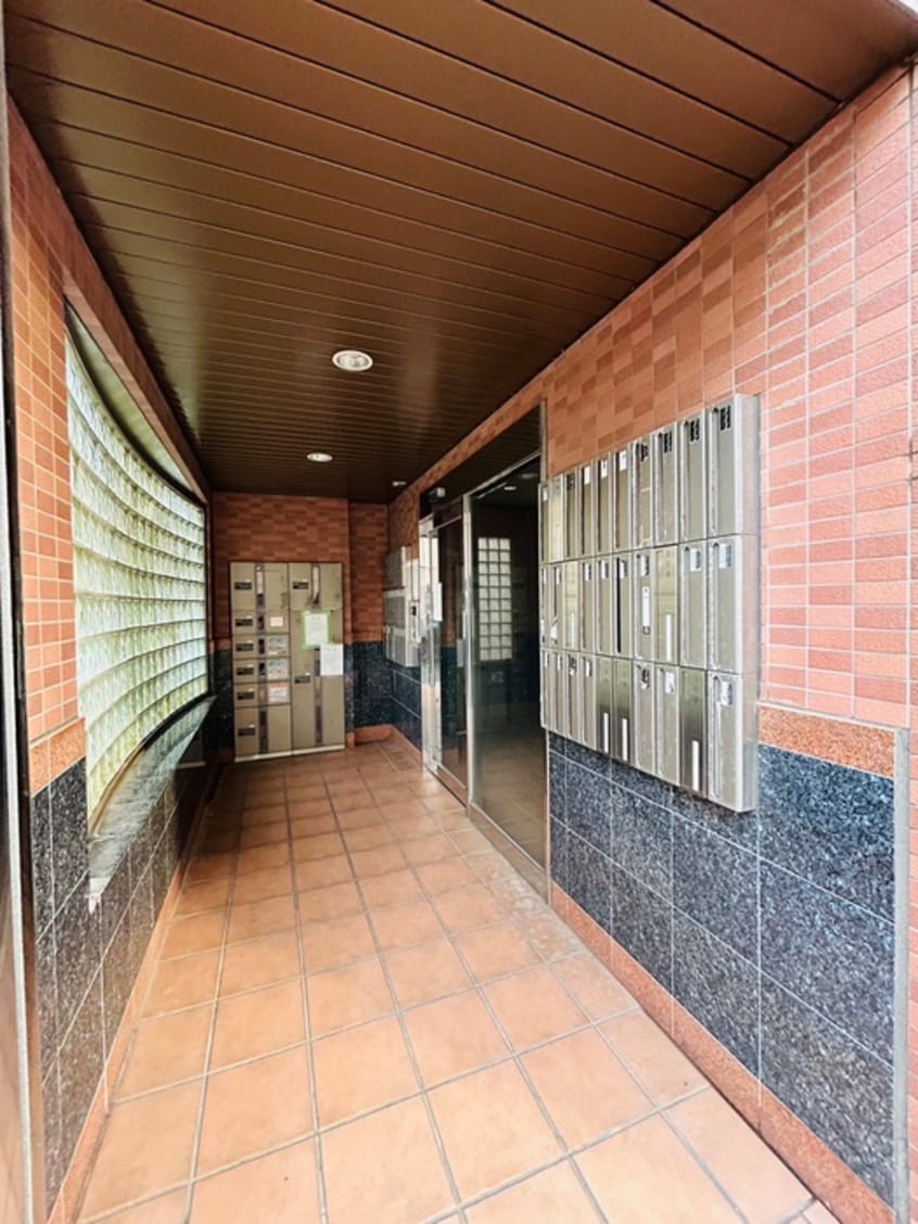 エントランス部分 ５・マルゴ