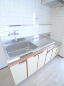 キッチン 松戸三角ビル