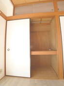 収納 松戸三角ビル