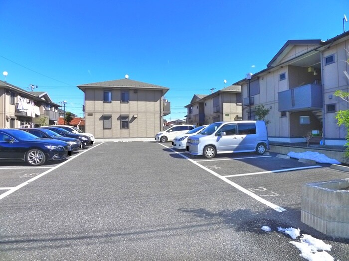 駐車場 ピエルテル六番館