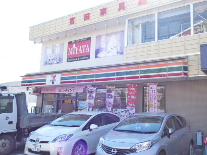 セブンイレブン 稲城大丸西店(コンビニ)まで352m フォレストピアＭ＆Ａ