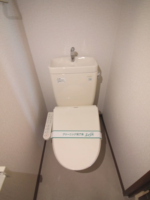 トイレ コーポサンフラワーＢ