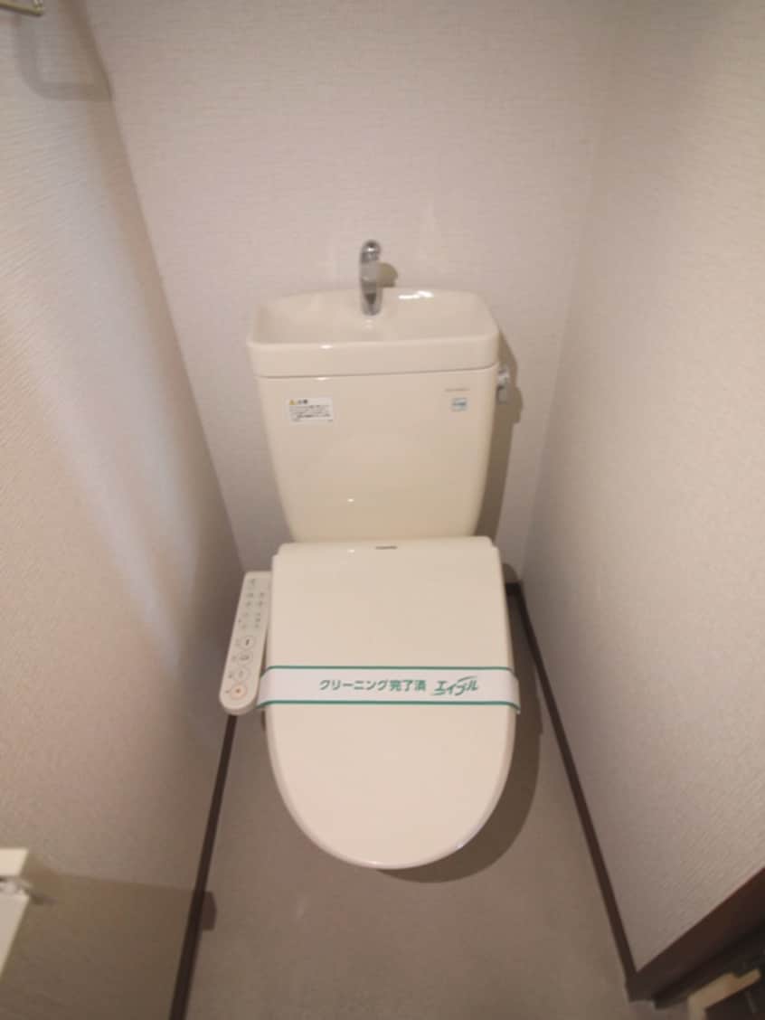 トイレ コーポサンフラワーＢ