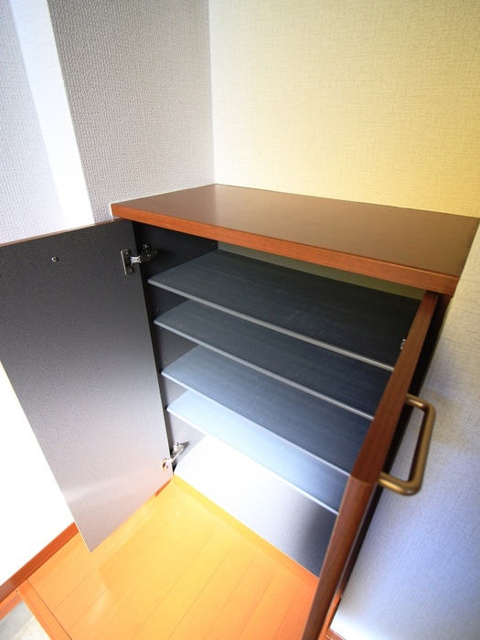 靴箱 コーポサンフラワーＢ