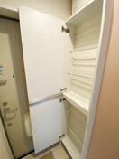 靴箱 ﾕﾅｲﾄ石川町ｽｳｨｰﾄﾊﾞﾚﾝﾀｲﾝ