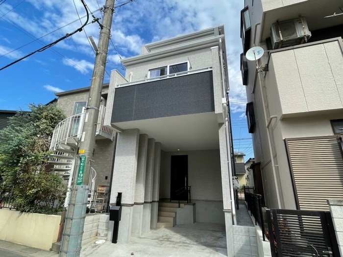 建築中 仮）坂下町３丁目戸建