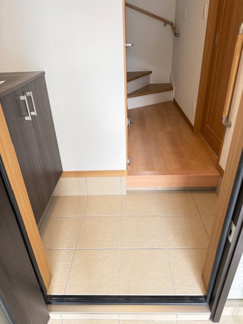 玄関 仮）坂下町３丁目戸建