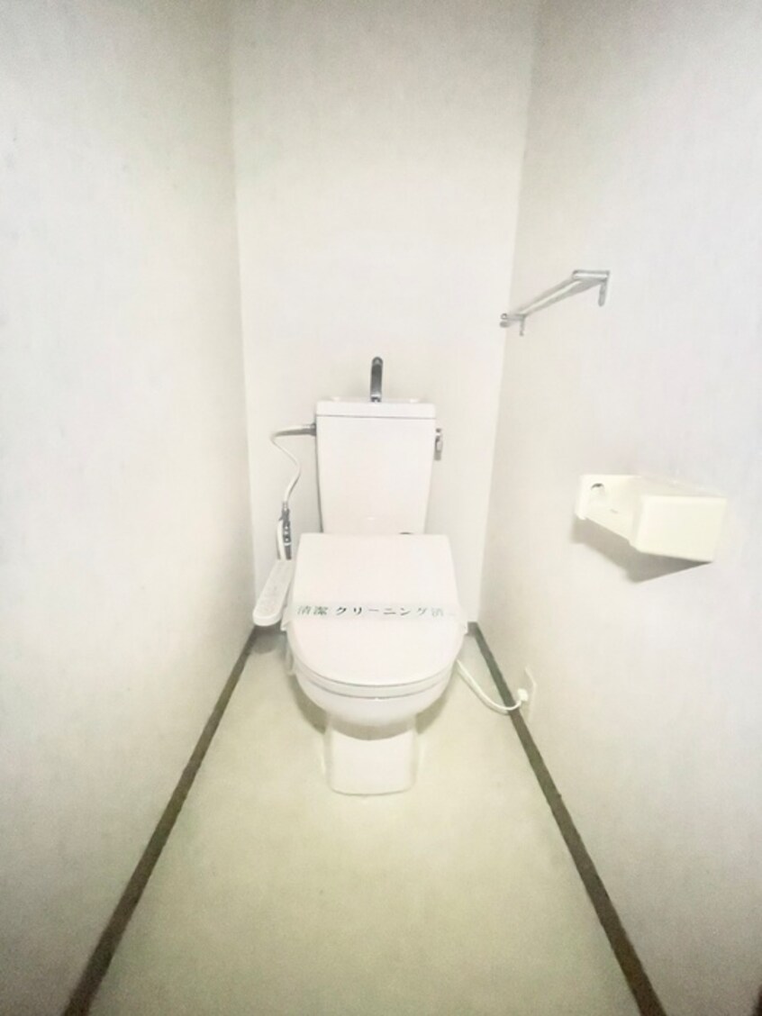 トイレ フェイム ドゥ ボウ