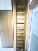 靴箱 フェイム ドゥ ボウ