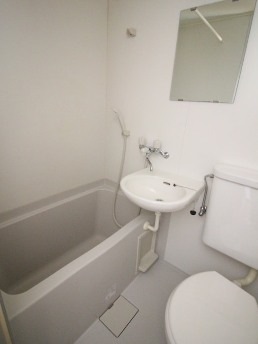 バス／シャワールーム等 諸星荘