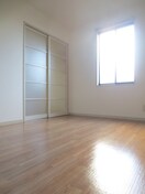 居室 ＴＲＵＥ ＳＥＶＥＮ