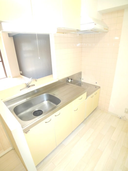 キッチン ヴェル・ドミ－ル