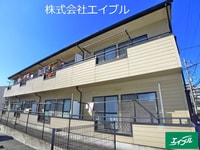 クレセントヒルズ