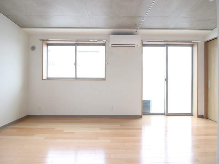 居室 Noir et　Marron