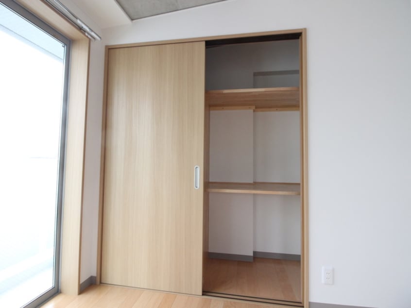 収納 Noir et　Marron