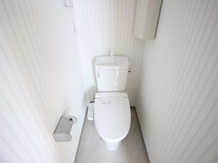 トイレ Noir et　Marron