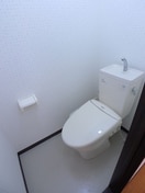 トイレ ルピナスＣ