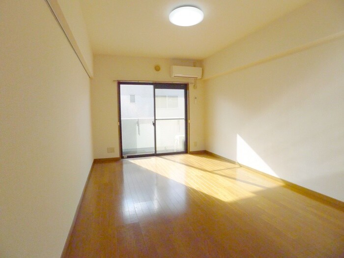 居室 リバレイン