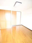 居室 萬来ビル（４Ｆ）