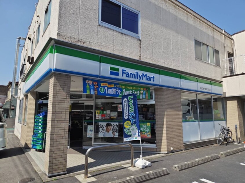 ファミリーマート(コンビニ)まで838m リバーサイドＵＮＡＮＥ