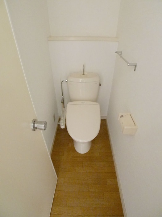 トイレ リラハイツ