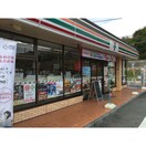 セブンイレブン横浜矢吹店(コンビニ)まで144m フラット金沢文庫