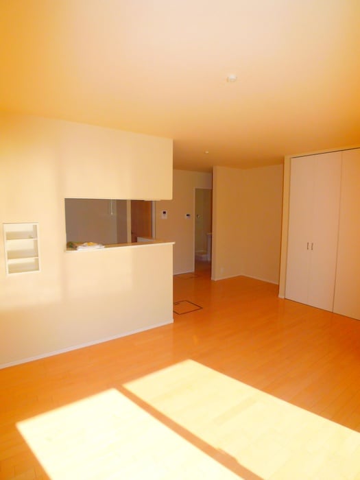 居室 ロ－ズガ－デンⅡ