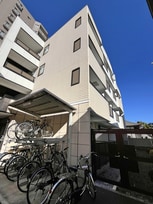 カームリーフォレスト