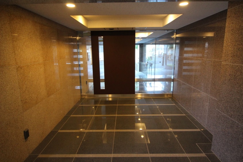 エントランス部分 CENTRAL　SQUARE　east　court