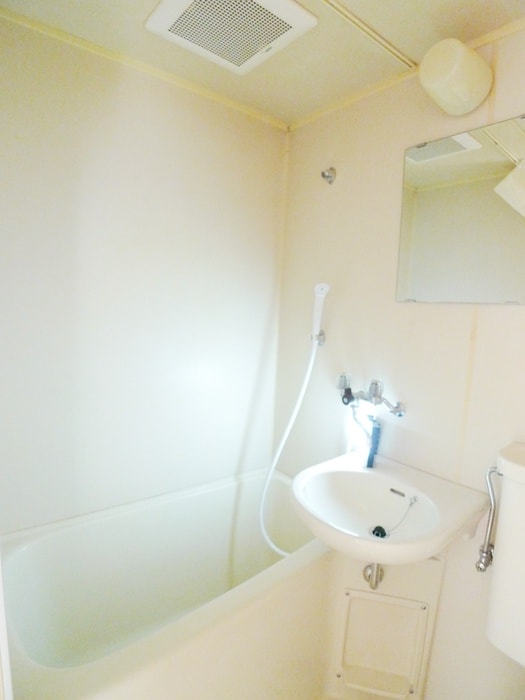 バス／シャワールーム等 ストリ－ム雅